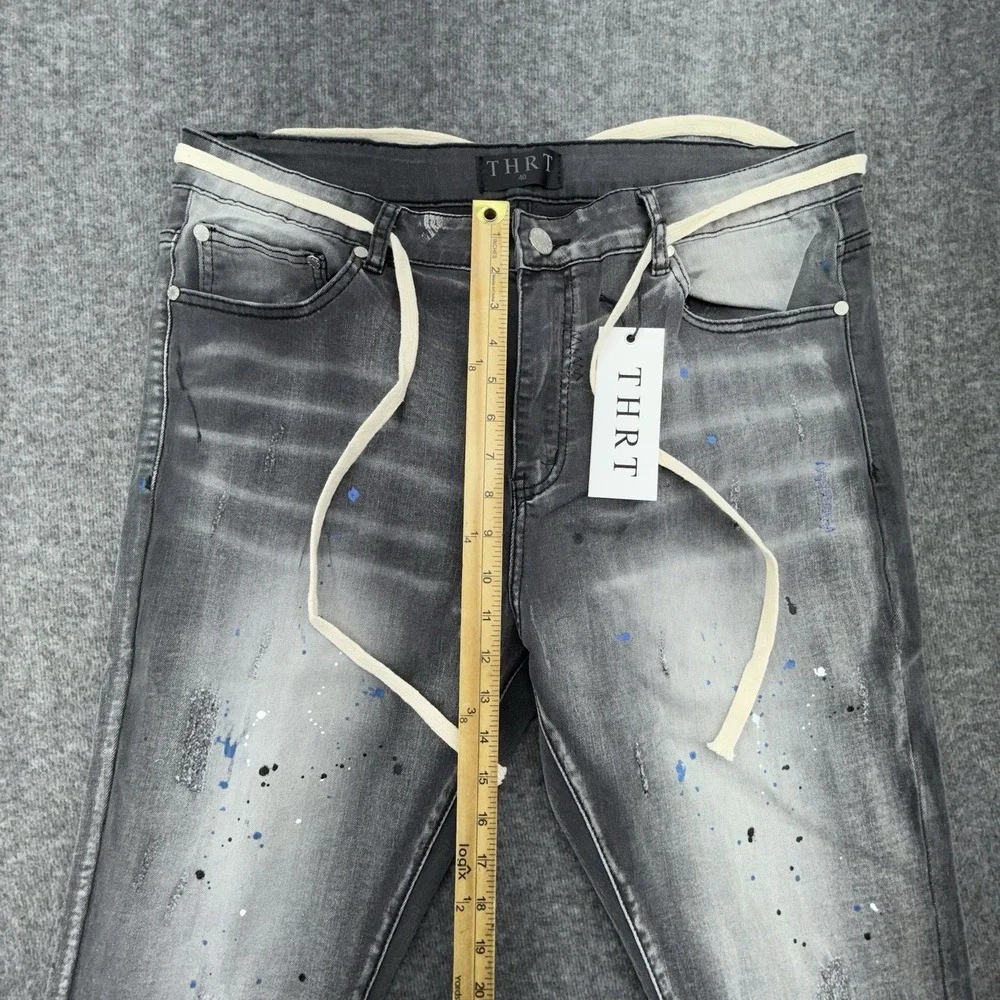 THRT STEEL GRAY‎  SPLATTER JEANS SIZE 40 X32 MENS